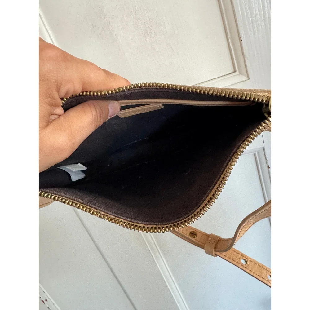 Madewell tan 